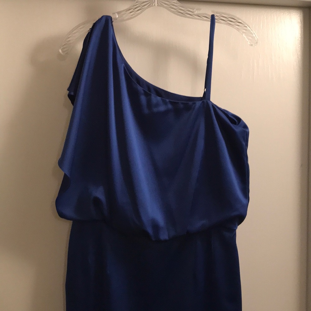 One shoulder blue dress